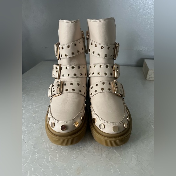 Kelsi Dagger Brooklyn Boot SZ 6
